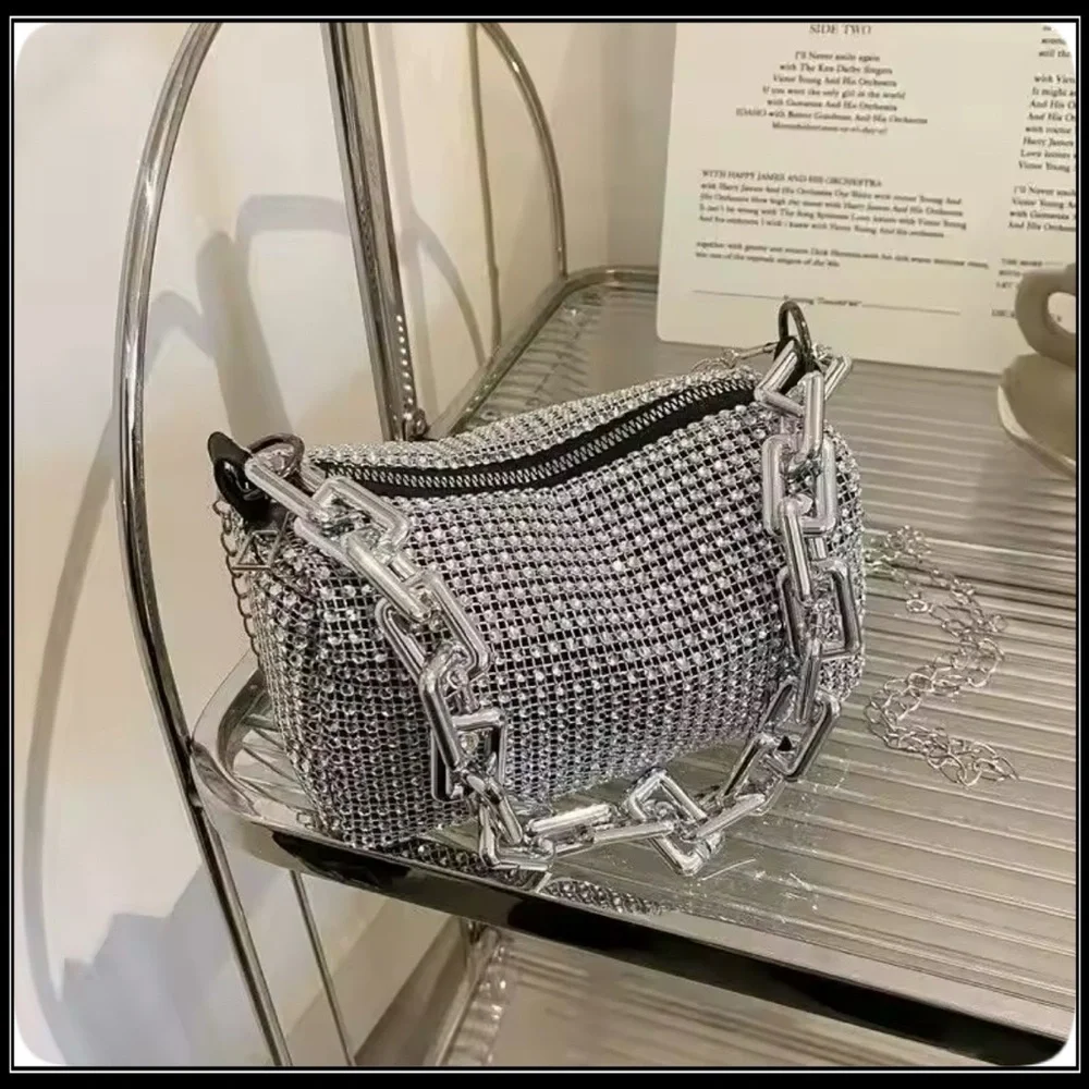 NEW SILVER & BLACK CRYSTAL NETTED MESH CHAIN LINK FORMAL BARREL BAG PURSE